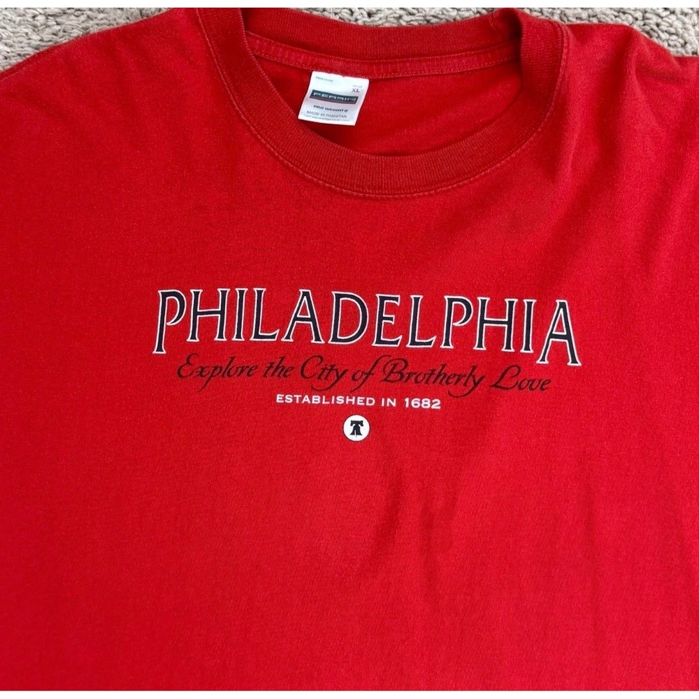 Philadelphia Pennsylvania Long Sleeve Chest Graphic T-Shirt Perrin Mens XL‎ Red - Picture 5 of 10